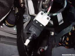 See P2000 repair manual
